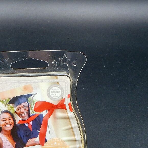 Scentsy Wax Bar Melts Moment by Moment Collection Graduation 3.2 oz - Picture 3 of 4